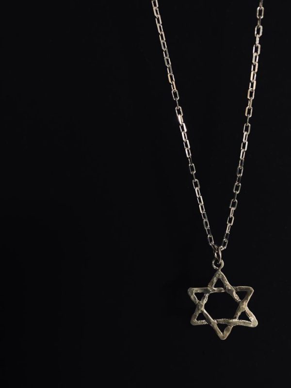 שרשרת מגן דוד גדולה